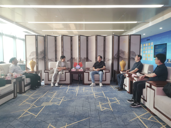 77���� �C ȫ����ȫ����̬�ȵ���������ֱ��ƽ̨